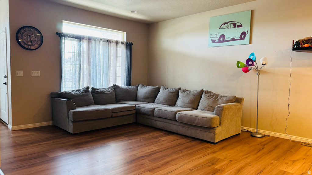 5685 W PELICAN LN West Valley City, UT 84118