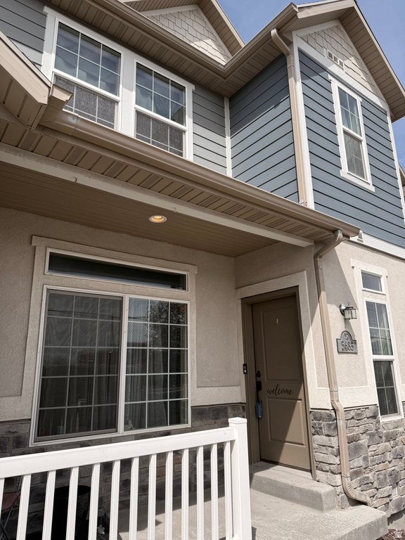 5685 W PELICAN LN West Valley City, UT 84118