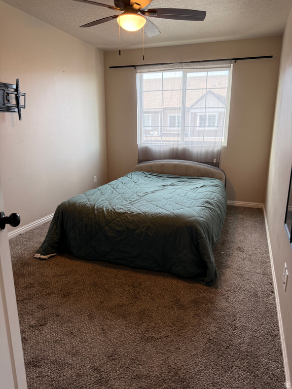 5685 W PELICAN LN West Valley City, UT 84118