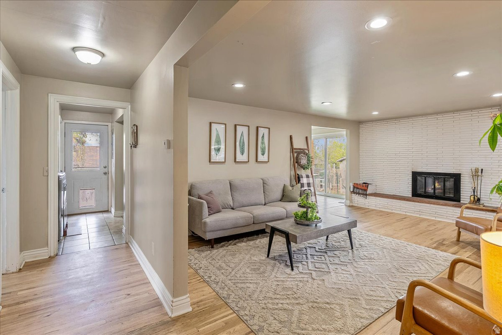 6075 S 2125 W Roy, UT 84067
