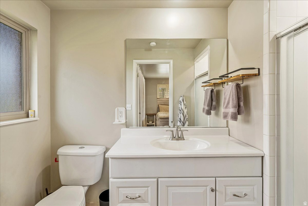 6075 S 2125 W Roy, UT 84067