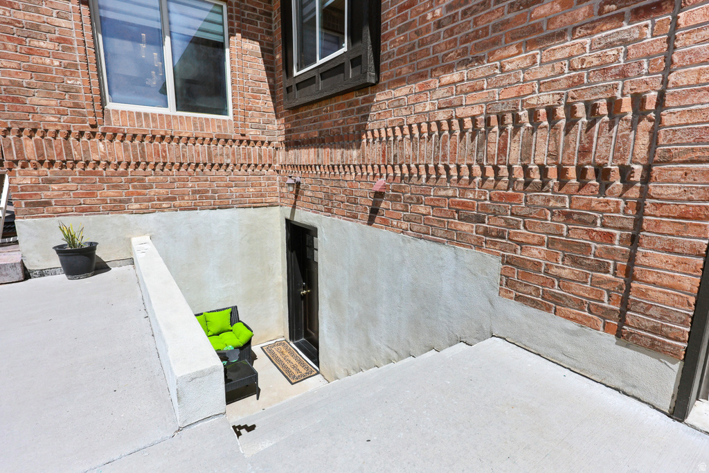 1909 CAMERON DR West Haven, UT 84401
