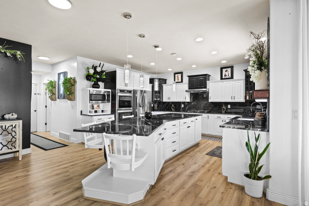 1909 CAMERON DR West Haven, UT 84401