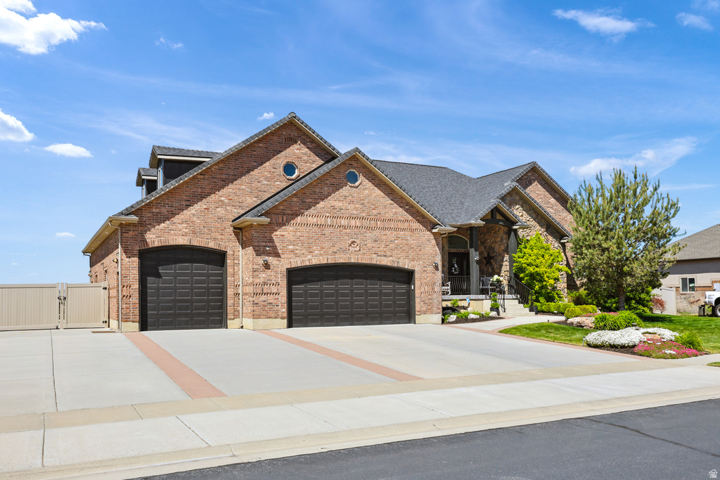 1909 CAMERON DR West Haven, UT 84401