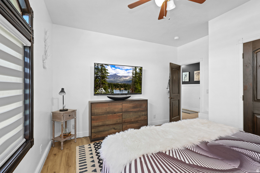 1909 CAMERON DR West Haven, UT 84401