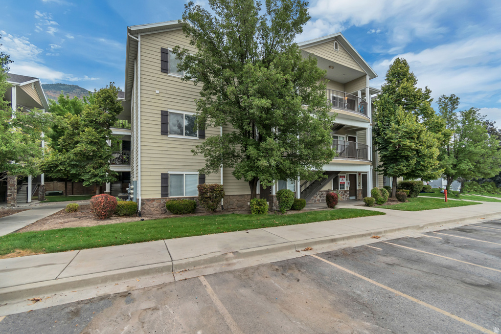 397 S STATE ST #33 Provo, UT 84606