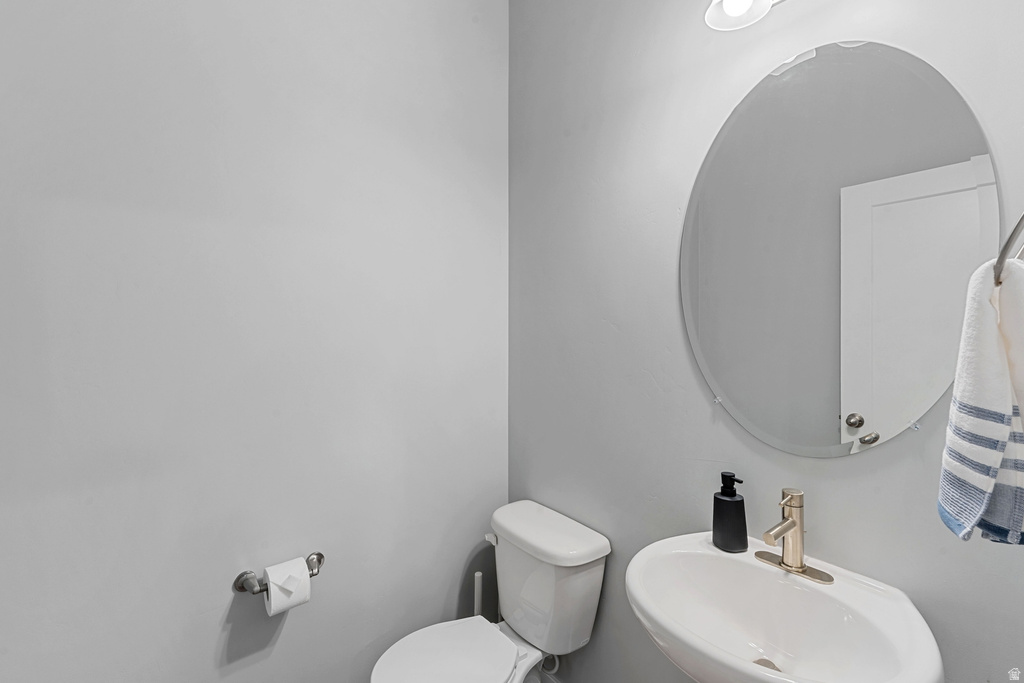 5067 W BEACH COMER South Jordan, UT 84009