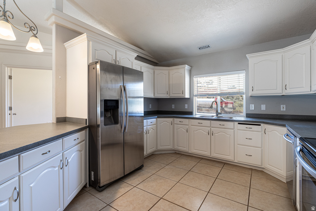 624 S HILLSIDE DR Kanab, UT 84741