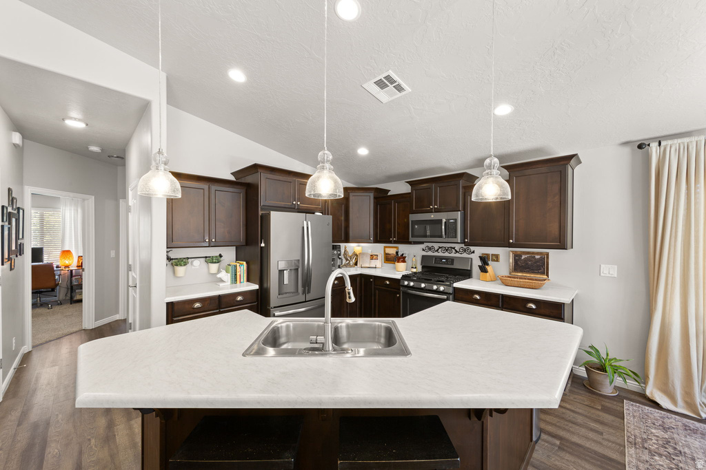 3142 E DELANY DR photo 5