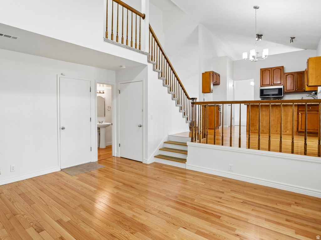 5879 W DIXIE DR West Valley City, UT 84128