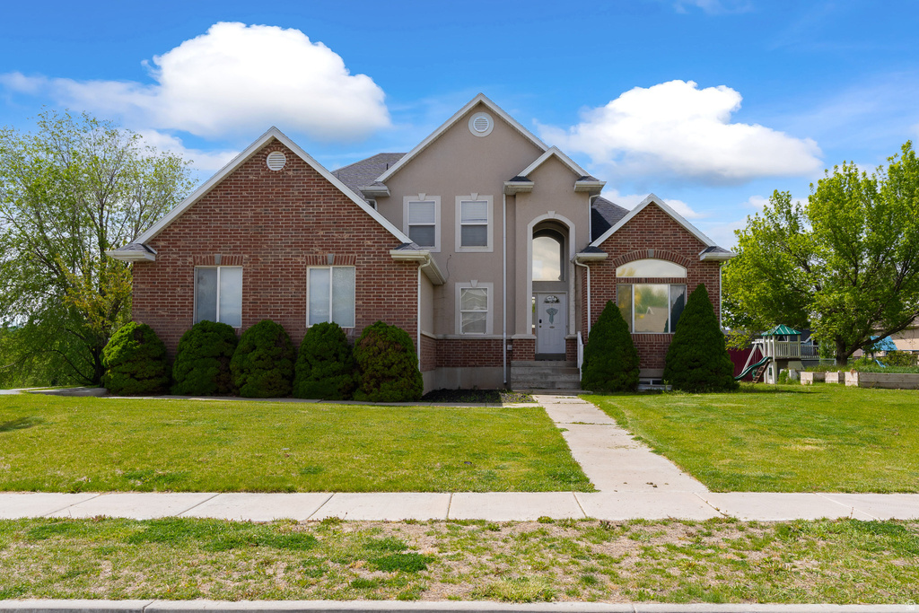 2786 S 1260 W Syracuse, UT 84075