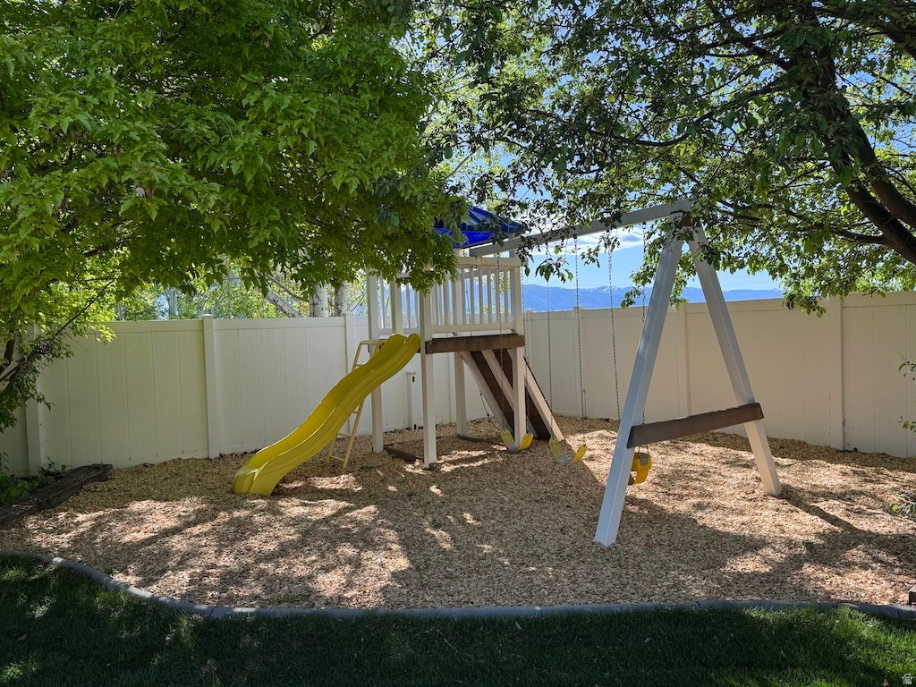 2387 W 650 N Layton, UT 84041