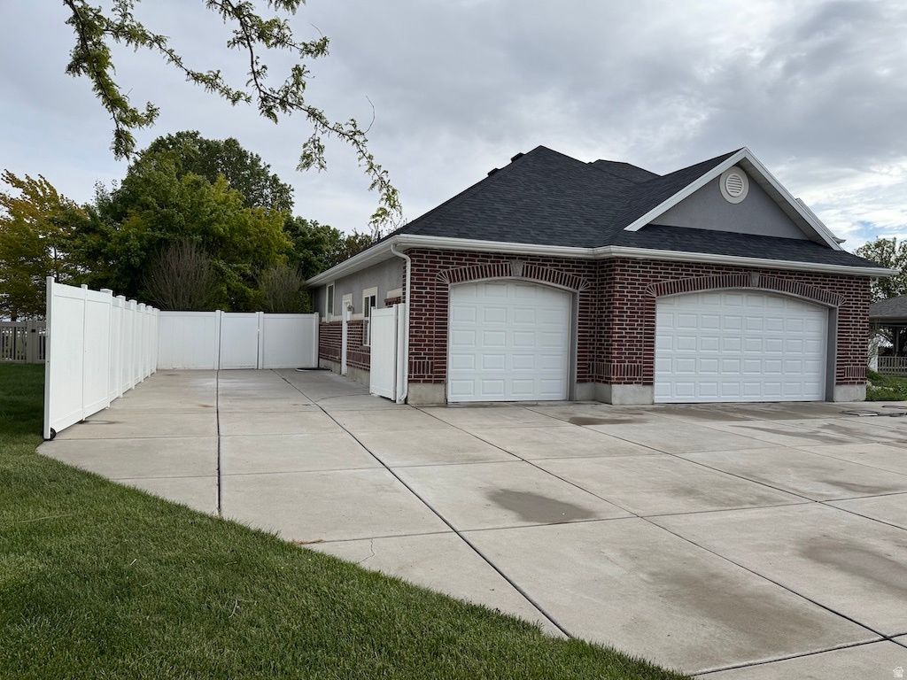 2387 W 650 N Layton, UT 84041