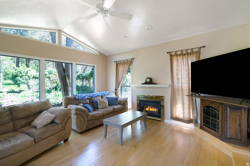 2342 E COMBE RD Uintah, UT 84403