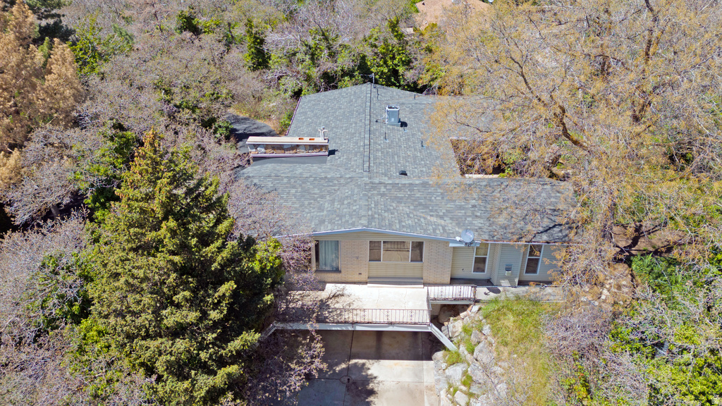 2342 E COMBE RD Uintah, UT 84403