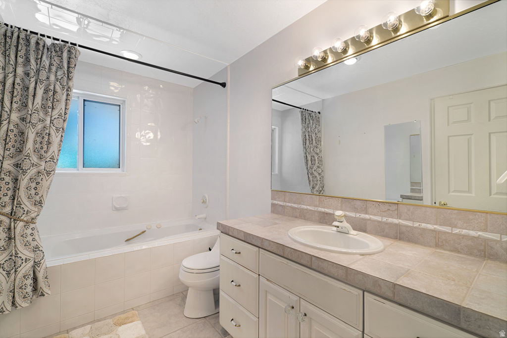 2342 E COMBE RD Uintah, UT 84403