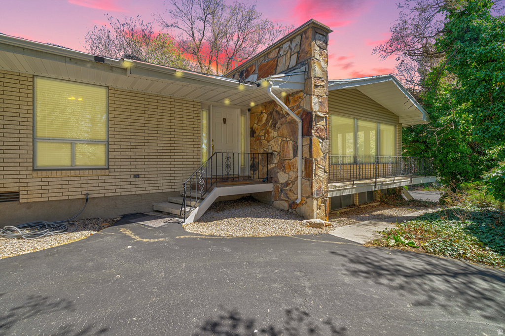 2342 E COMBE RD Uintah, UT 84403