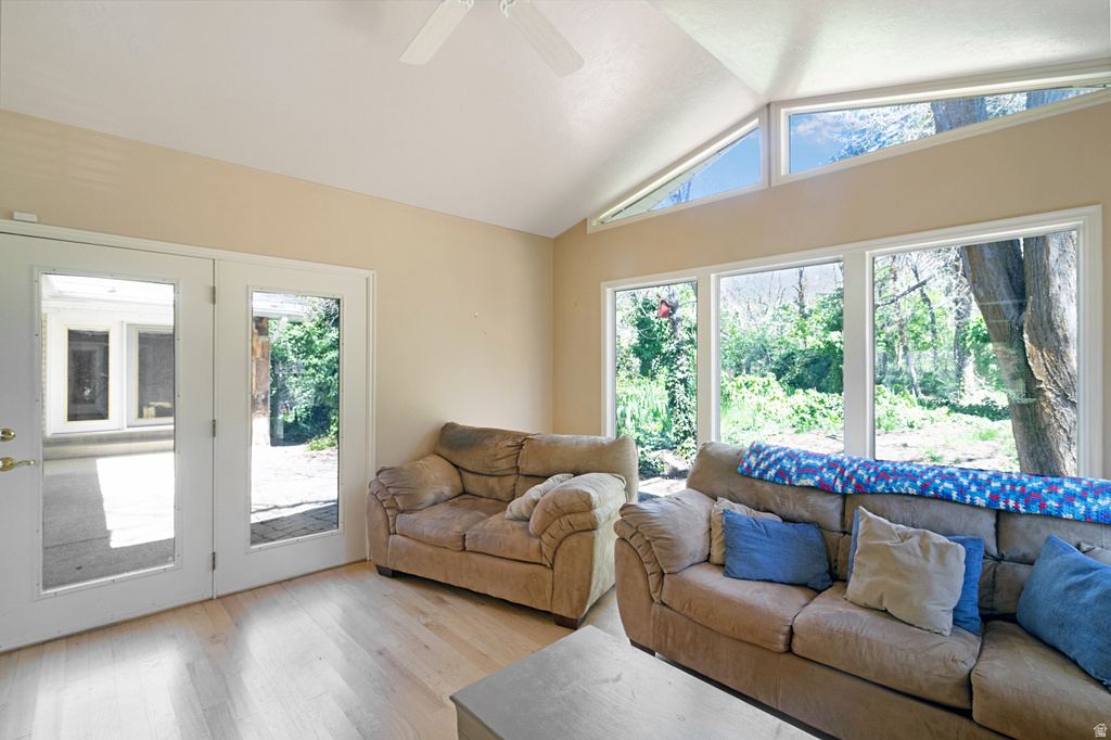 2342 E COMBE RD Uintah, UT 84403
