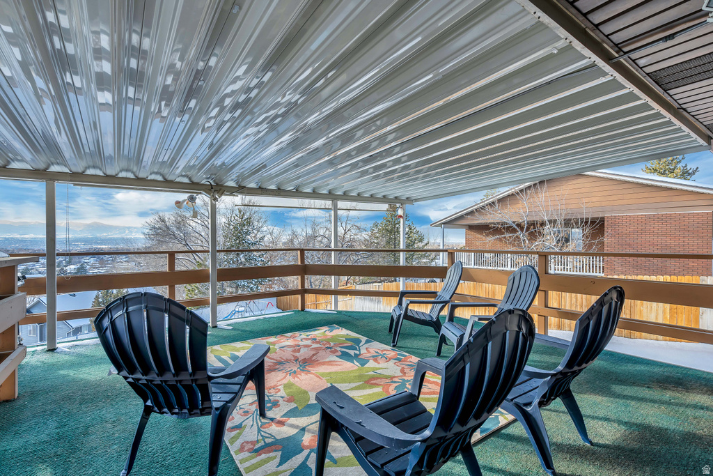 9926 S LANNAE DR Sandy, UT 84094