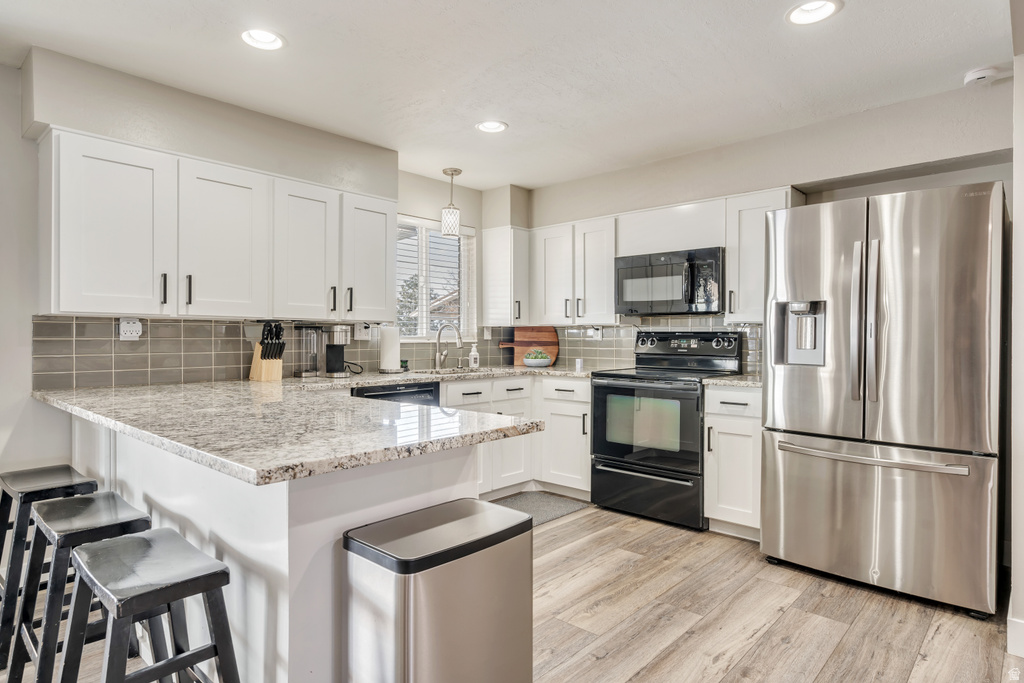 9926 S LANNAE DR Sandy, UT 84094