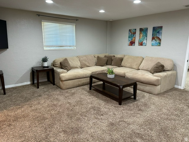 9926 S LANNAE DR Sandy, UT 84094