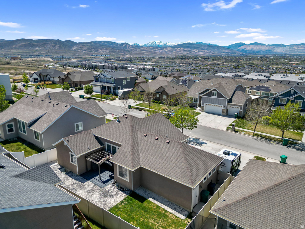 15163 S SKYFALL DR Bluffdale, UT 84065