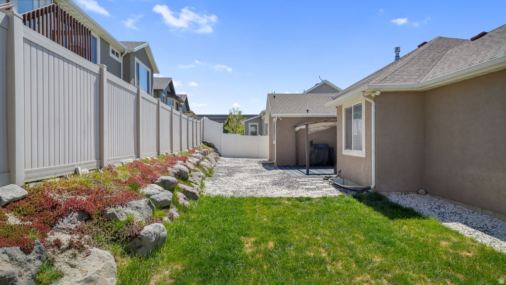 15163 S SKYFALL DR Bluffdale, UT 84065