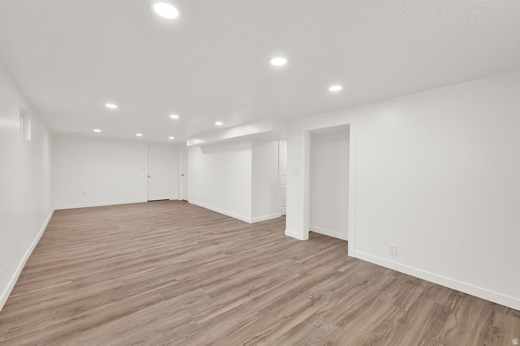 31 W GORDON AVE Layton, UT 84041