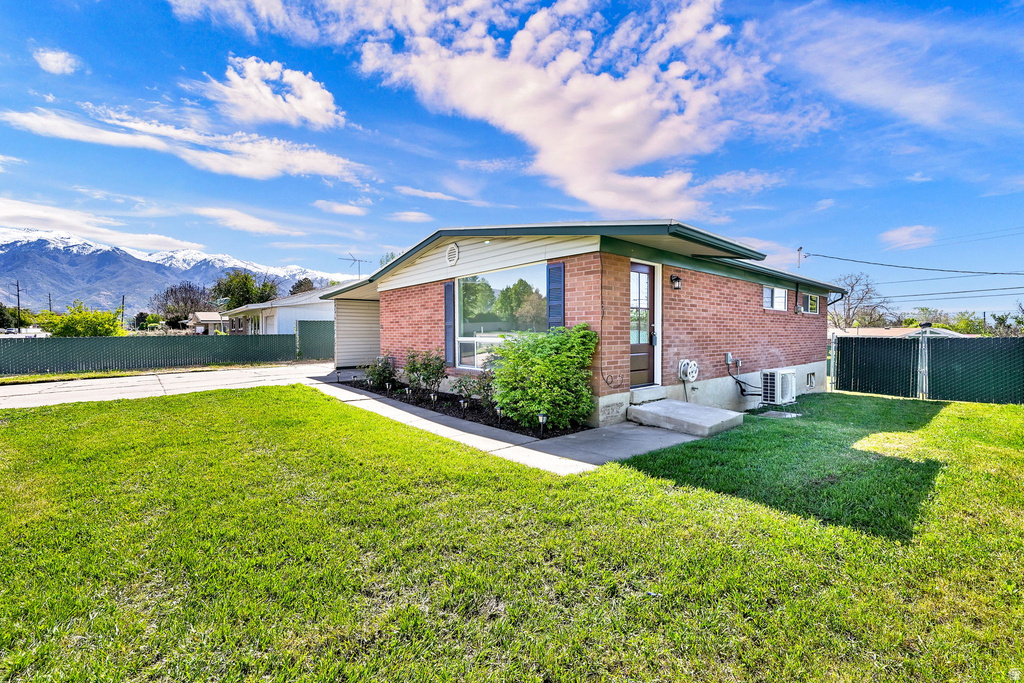 31 W GORDON AVE Layton, UT 84041