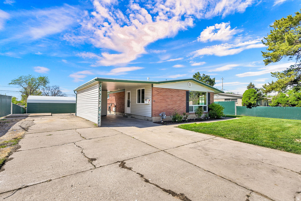 31 W GORDON AVE Layton, UT 84041