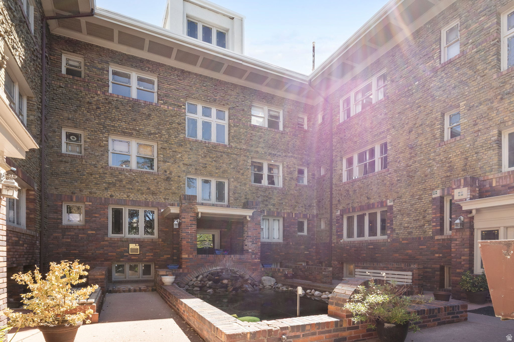 86 B ST #10 Salt Lake City, UT 84103