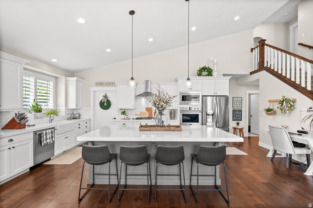2027 W NICHOLAS FARM LN South Jordan, UT 84095