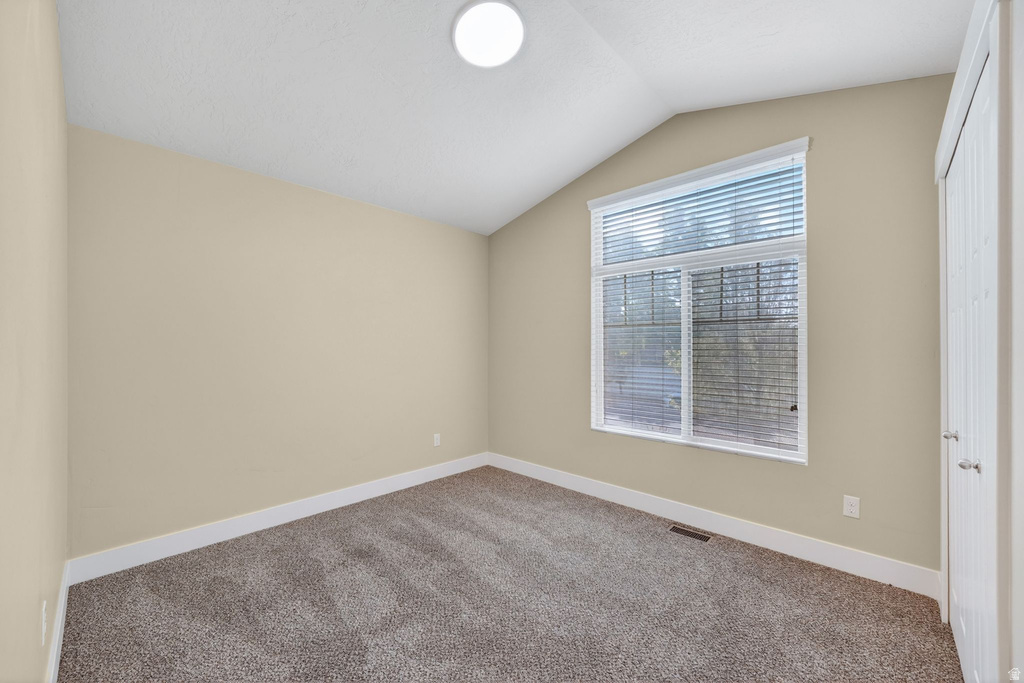4122 W WALNUT CANYON LN South Jordan, UT 84009