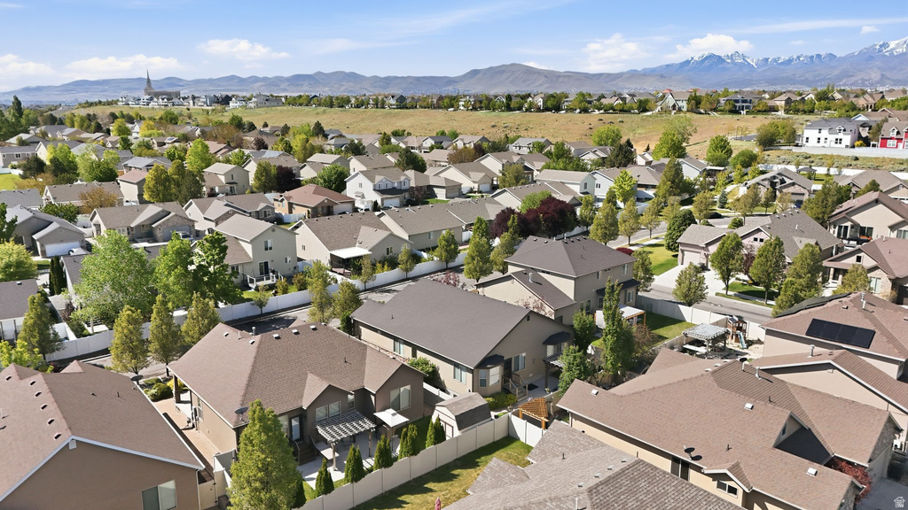 4122 W WALNUT CANYON LN South Jordan, UT 84009