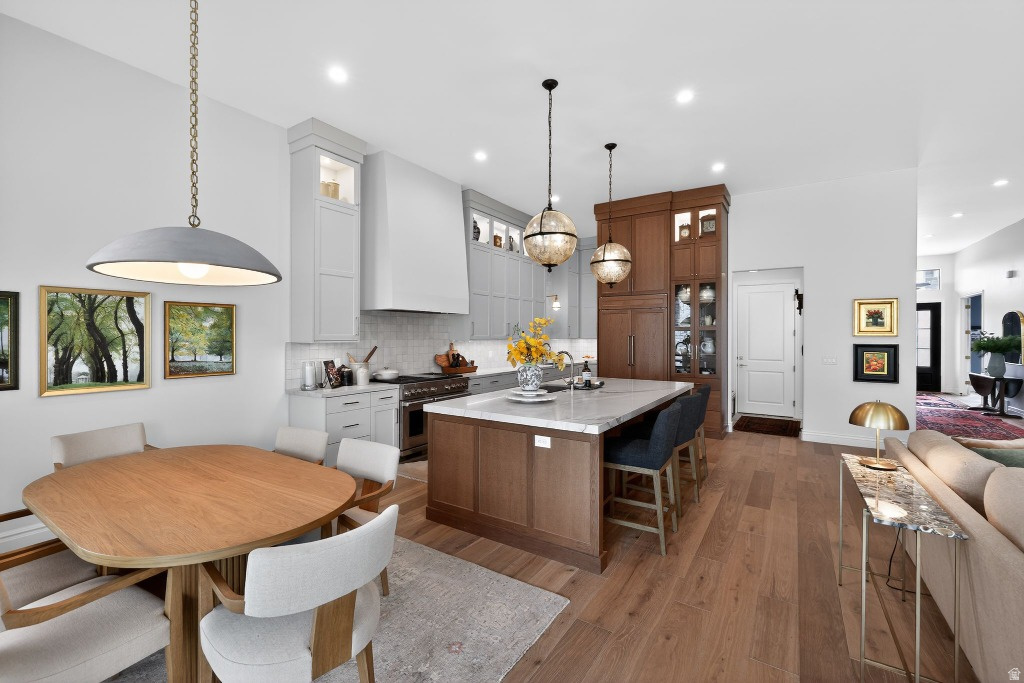 1052 W REINING WAY Riverton, UT 84065