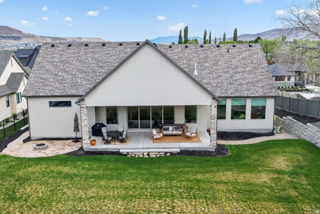 1052 W REINING WAY Riverton, UT 84065