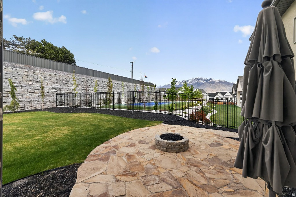 1052 W REINING WAY Riverton, UT 84065