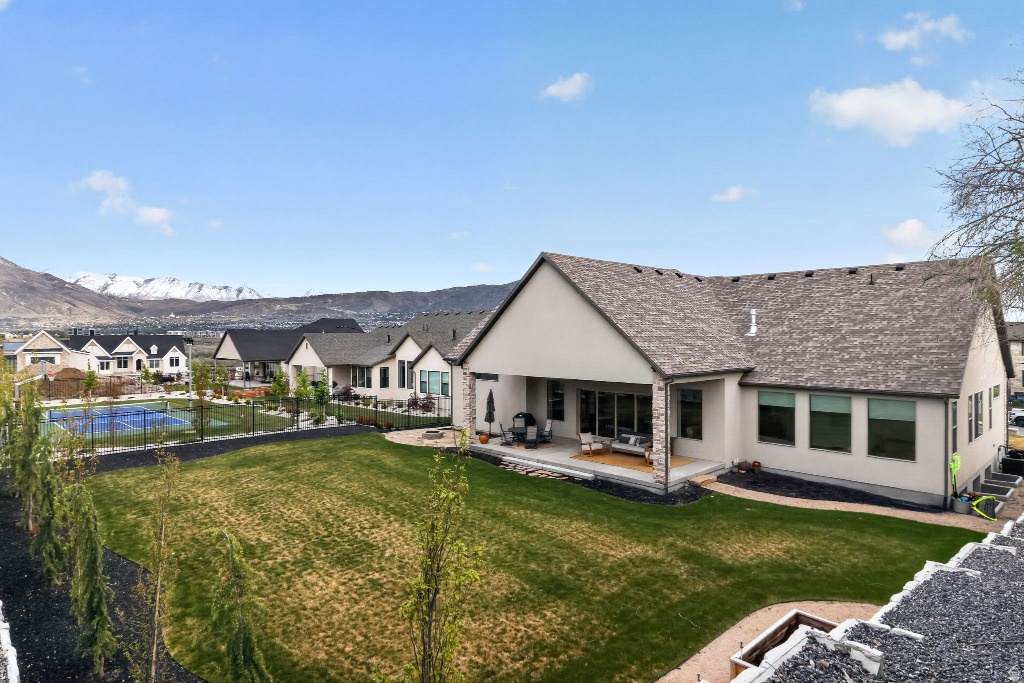 1052 W REINING WAY Riverton, UT 84065