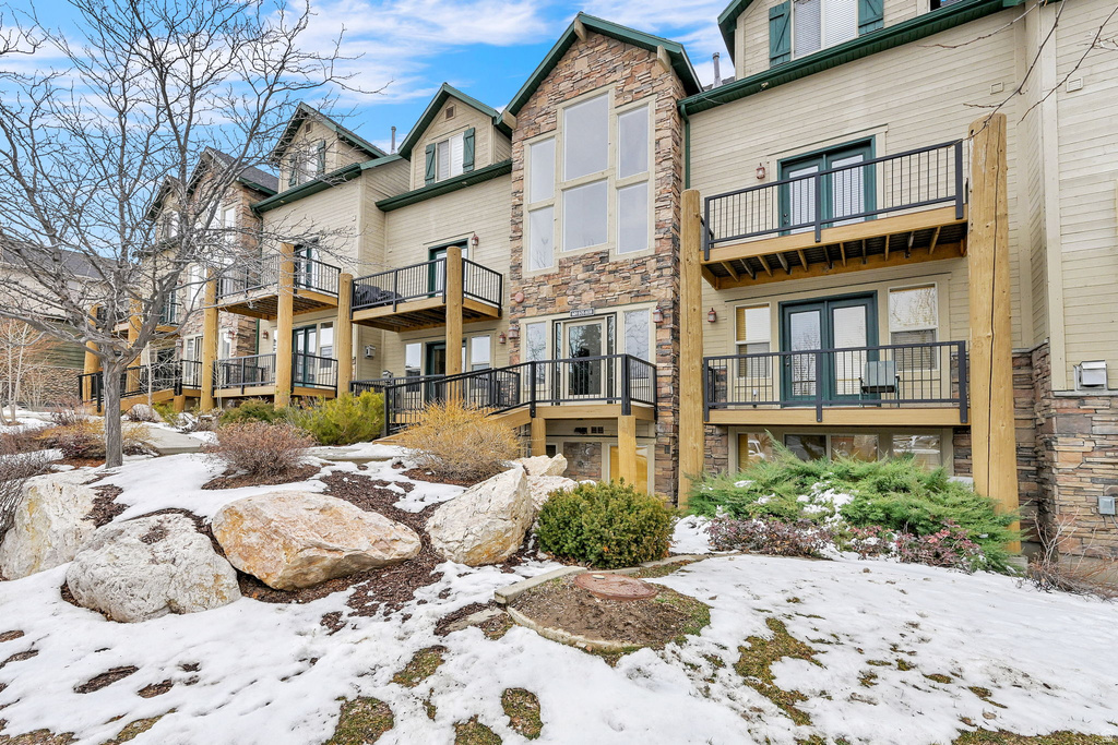 3612 N HUNTSMAN PATH #608 Eden, UT 84310
