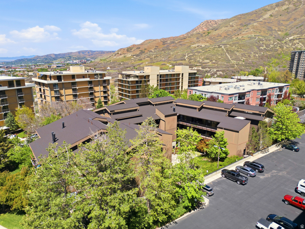 939 S DONNER WAY #111 Salt Lake City, UT 84108