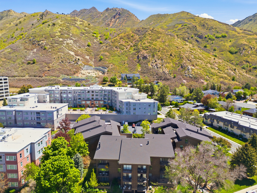 939 S DONNER WAY #111 Salt Lake City, UT 84108