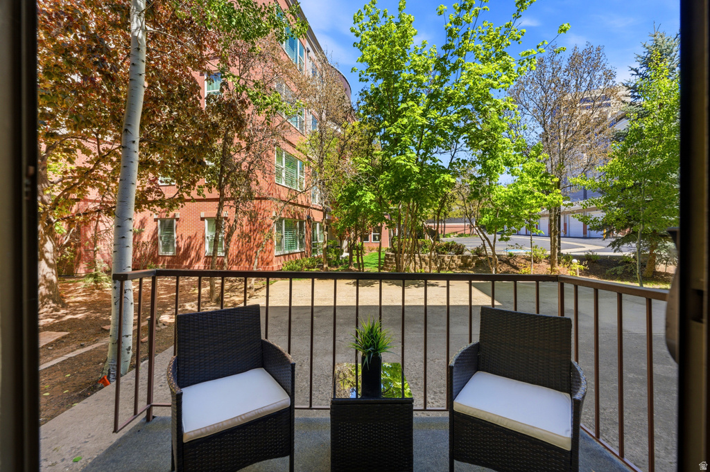 939 S DONNER WAY #111 Salt Lake City, UT 84108