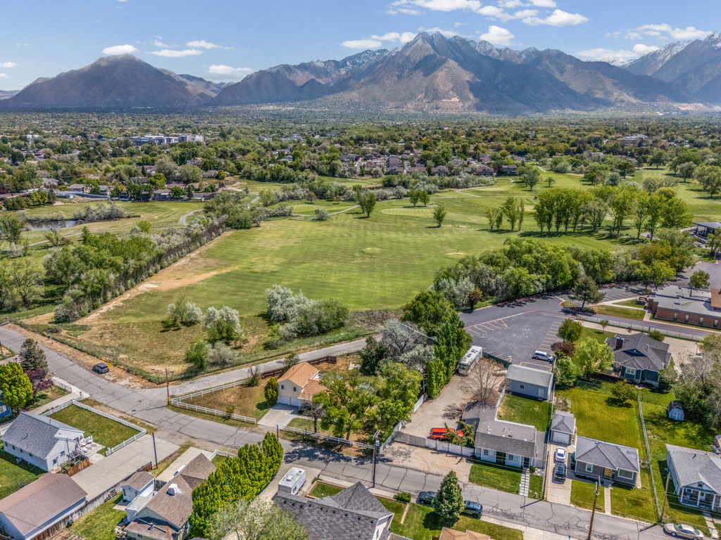 4965 S GLENN ST Salt Lake City, UT 84107