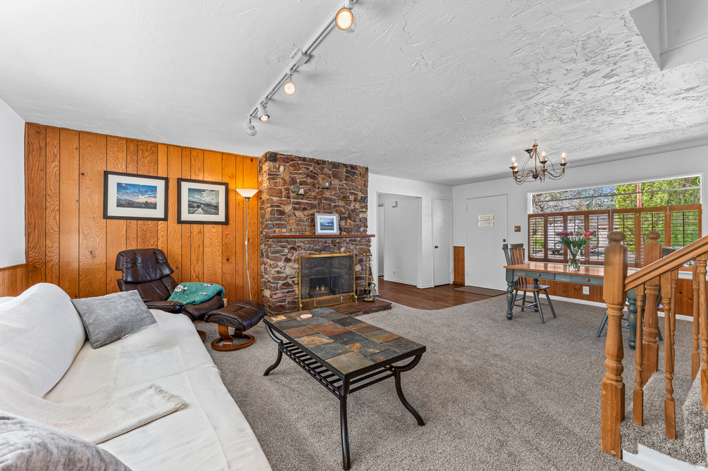 4965 S GLENN ST Salt Lake City, UT 84107