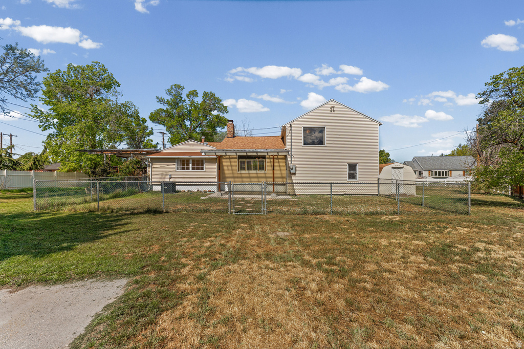 4965 S GLENN ST Salt Lake City, UT 84107