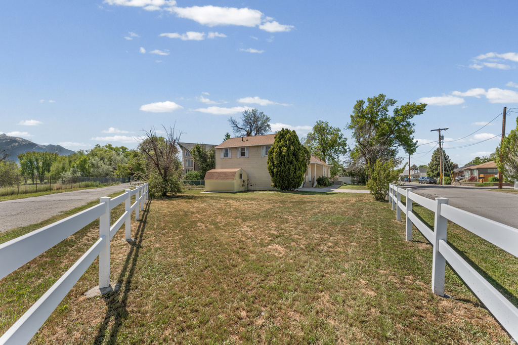 4965 S GLENN ST Salt Lake City, UT 84107