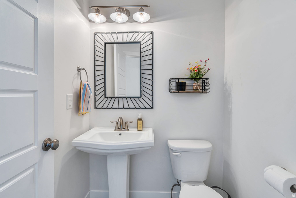 224 N 2650 W Lehi, UT 84043