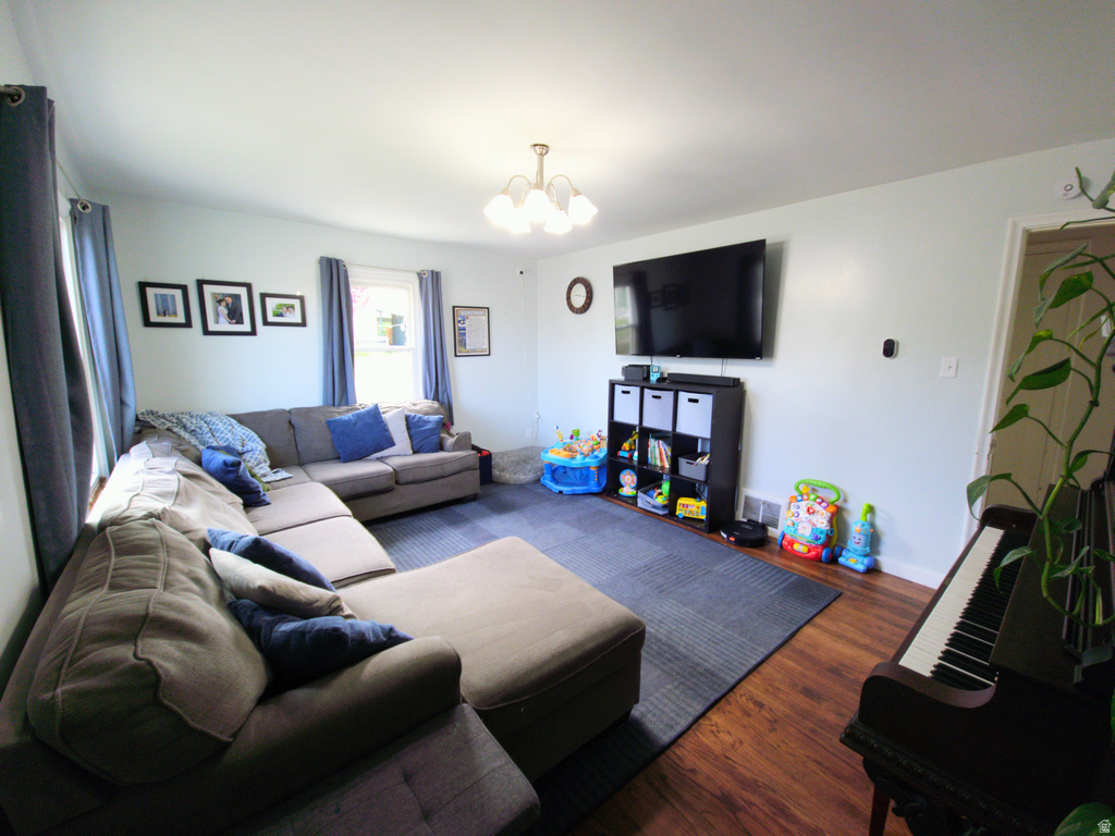 137 W 100 S Spanish Fork, UT 84660