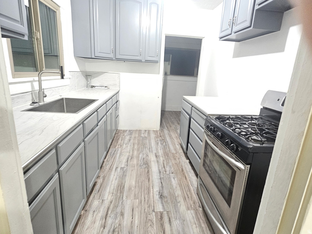 114 DOXEY ST Ogden, UT 84401