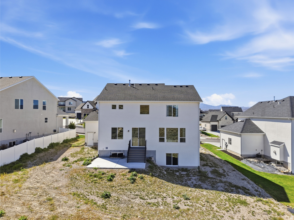 1524 S LUKAS LN Saratoga Springs, UT 84045